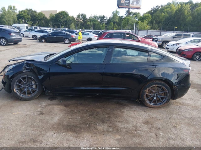 2022 Tesla Model 3 Rear-wheel Drive მანქანა იყიდება აუქციონზე, vin: 5YJ3E1EAXNF286180, აუქციონის ნომერი: 45458578