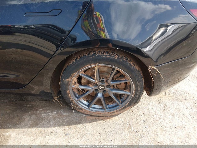 2022 Tesla Model 3 Rear-wheel Drive მანქანა იყიდება აუქციონზე, vin: 5YJ3E1EAXNF286180, აუქციონის ნომერი: 45458578