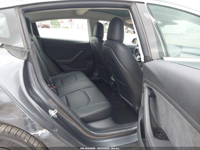 Tesla Model 3 Long Range/mid Range 2018 5YJ3E1EA5JF006918 Image 8