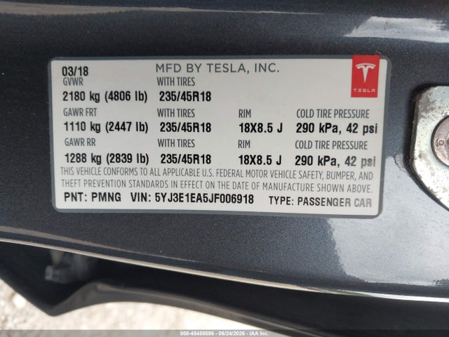 Tesla Model 3 Long Range/mid Range 2018 5YJ3E1EA5JF006918 Image 9