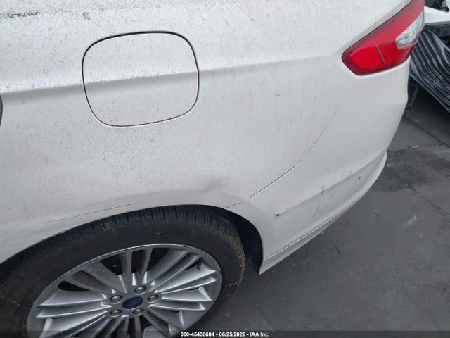 3FA6P0HD3ER177412 Ford FUSION SE