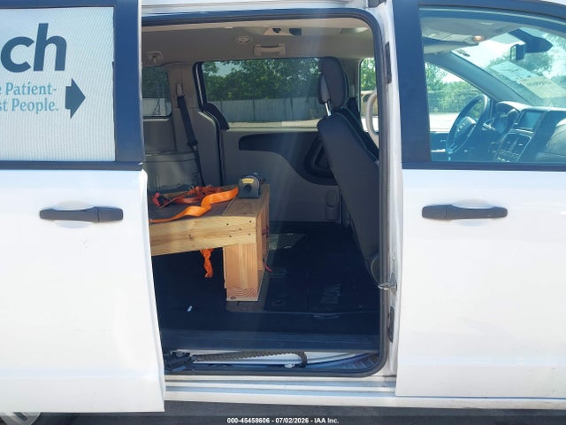 45458606 :رقم المزاد ، 2C4RDGBG5KR643516 vin ، 2019 Dodge Grand Caravan Se مزاد بيع