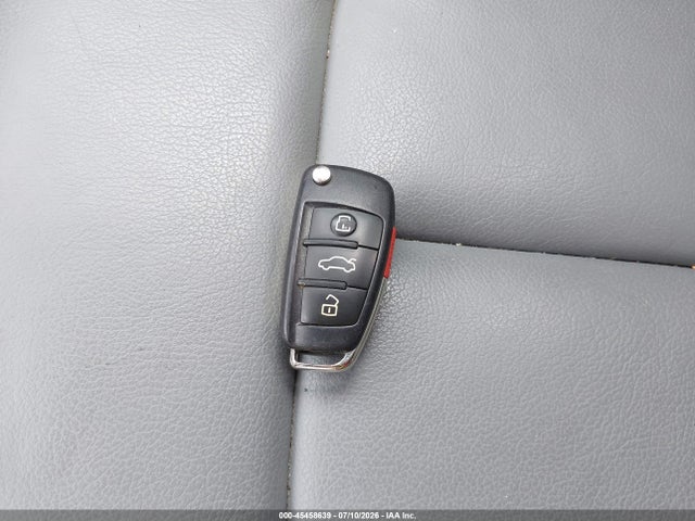 Продаж на аукціоні авто 2018 Audi A3, vin: WAUB8GFF4J1041617, номер лоту: 45458639