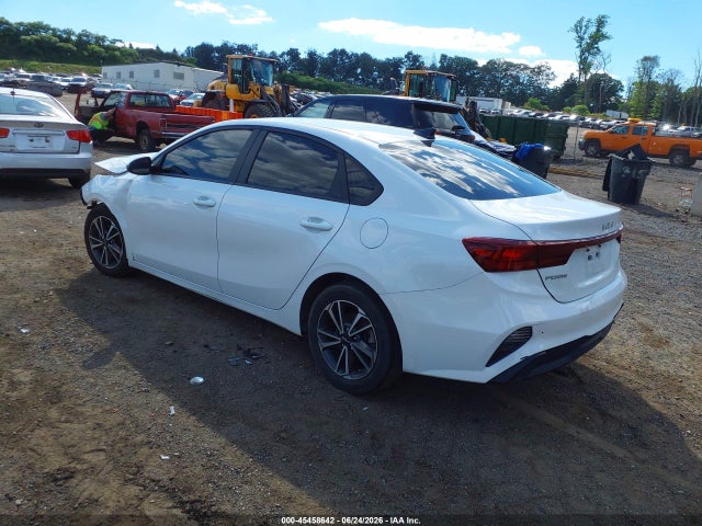 45458642 :رقم المزاد ، 3KPF24AD1PE551052 vin ، 2023 Kia Forte Lxs مزاد بيع