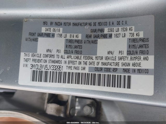 3MYDLBYV5JY332951 Toyota YARIS IA
