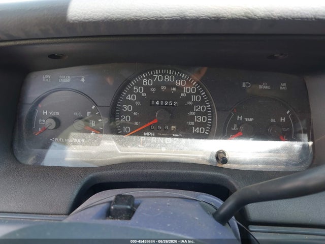 45458684 :رقم المزاد ، 2FAFP71W1YX178309 vin ، 2000 Ford Crown Victoria Police Interceptor مزاد بيع