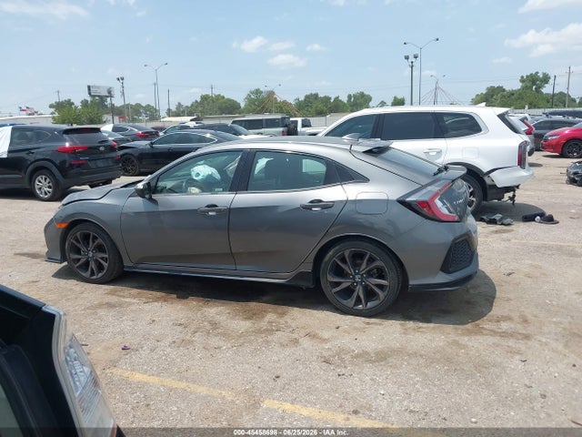 Auction sale of the 2018 Honda Civic Sport, vin: SHHFK7G46JU212859, lot number: 45458698