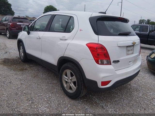 Chevrolet TRAX LS 2019 3GNCJKSB7KL371030 Image 3