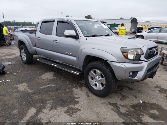 Auction sale of the 2015 Toyota Tacoma Double Cab Long Bed, vin: 5TFMU4FN6FX036324, lot number: 45458719