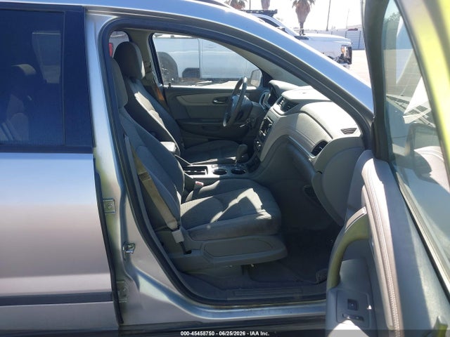 Chevrolet Traverse Ls 2015 1GNKRFED4FJ127339 Image 5