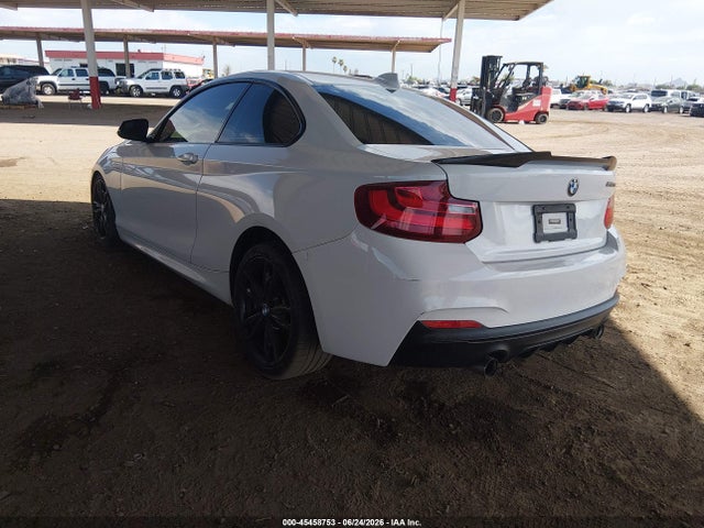 BMW M235I 2016 WBA1J7C5XGV359822 Image 3