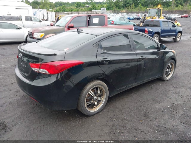 Продажа на аукционе авто 2012 Hyundai Elantra Gls, vin: 5NPDH4AE0CH092620, номер лота: 45458765