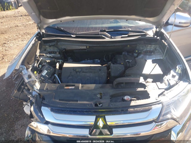 Продаж на аукціоні авто 2017 Mitsubishi Outlander Se, vin: JA4AD3A31HZ044089, номер лоту: 45458819