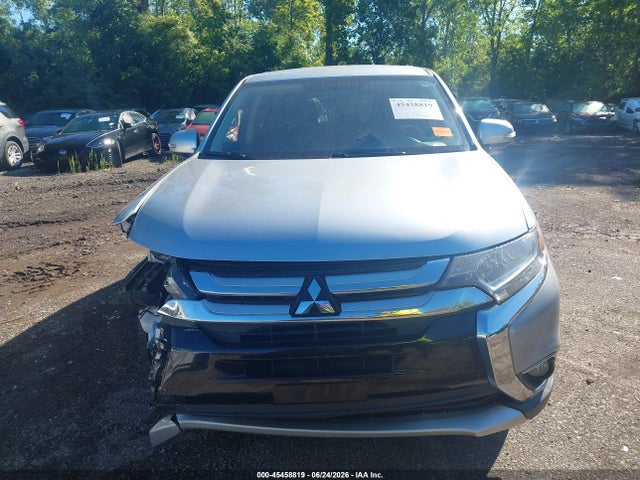 Продаж на аукціоні авто 2017 Mitsubishi Outlander Se, vin: JA4AD3A31HZ044089, номер лоту: 45458819