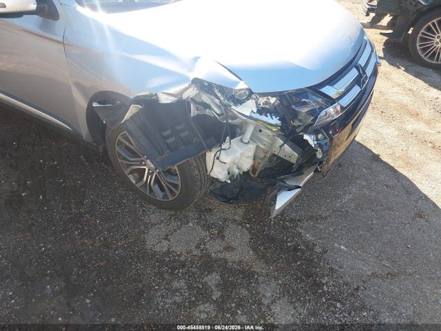 2017 Mitsubishi Outlander Se მანქანა იყიდება აუქციონზე, vin: JA4AD3A31HZ044089, აუქციონის ნომერი: 45458819