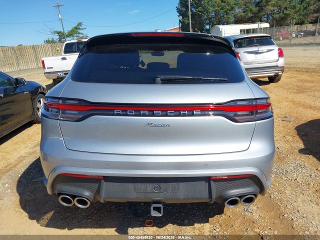 45458830 :رقم المزاد ، WP1AA2A52PLB03306 vin ، 2023 Porsche Macan T مزاد بيع