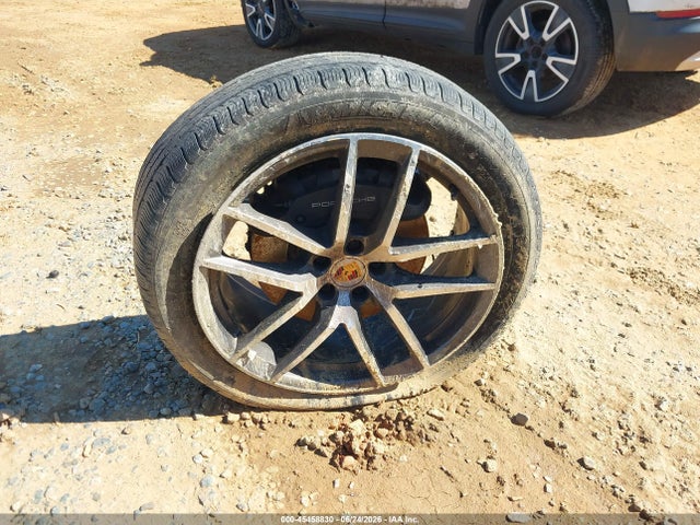 45458830 :رقم المزاد ، WP1AA2A52PLB03306 vin ، 2023 Porsche Macan T مزاد بيع