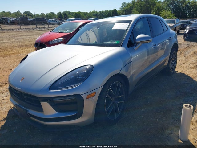 45458830 :رقم المزاد ، WP1AA2A52PLB03306 vin ، 2023 Porsche Macan T مزاد بيع