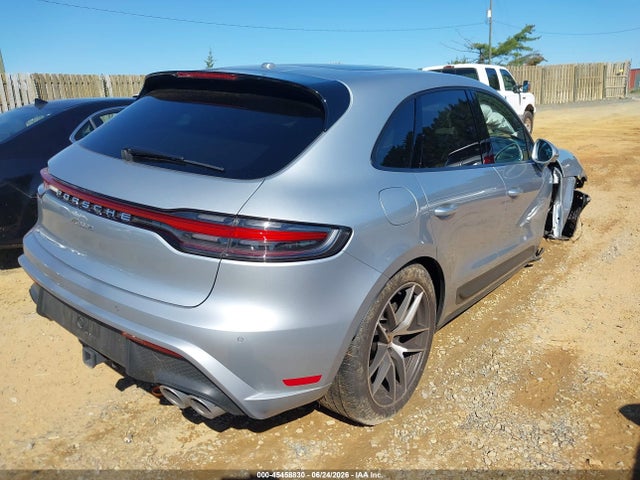 45458830 :رقم المزاد ، WP1AA2A52PLB03306 vin ، 2023 Porsche Macan T مزاد بيع