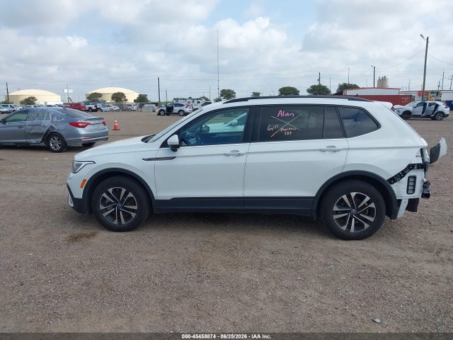 2024 Volkswagen Tiguan 2.0t S მანქანა იყიდება აუქციონზე, vin: 3VVRB7AX1RM211385, აუქციონის ნომერი: 45458874