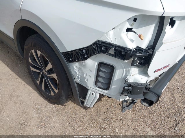 2024 Volkswagen Tiguan 2.0t S მანქანა იყიდება აუქციონზე, vin: 3VVRB7AX1RM211385, აუქციონის ნომერი: 45458874