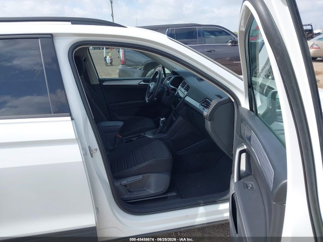 2024 Volkswagen Tiguan 2.0t S მანქანა იყიდება აუქციონზე, vin: 3VVRB7AX1RM211385, აუქციონის ნომერი: 45458874