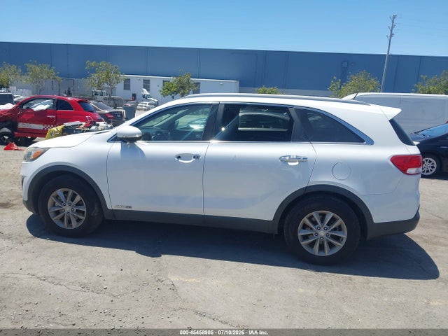 KIA Sorento 3.3l Lx 2016 5XYPGDA59GG176092 Image 14