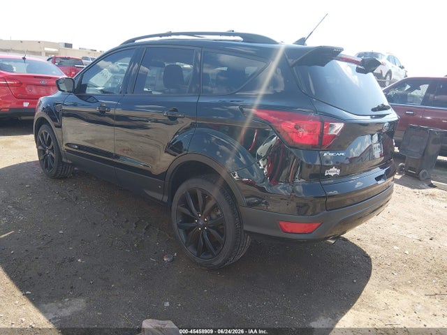 Ford ESCAPE SE 2019 1FMCU9GD5KUA35574 Image 3