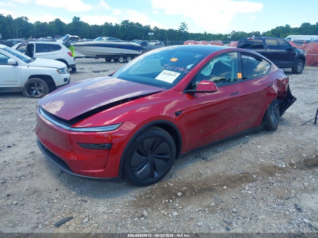Tesla Model Y 2026 7SAYGDED6TA455541 Image 2