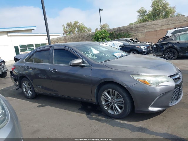 4T1BF1FK1GU187866 Toyota CAMRY SE