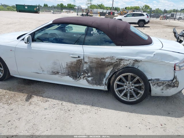 Продажа на аукционе авто 2015 Audi A5 2.0t Premium, vin: WAUMFAFH0FN004545, номер лота: 45458941