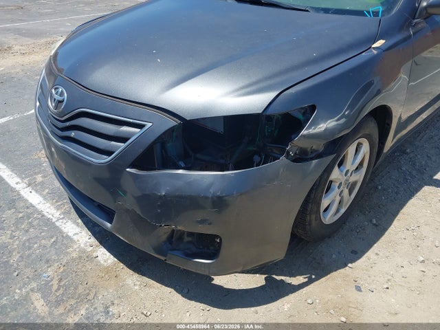 2011 Toyota Camry Le მანქანა იყიდება აუქციონზე, vin: 4T1BF3EK7BU759609, აუქციონის ნომერი: 45458964