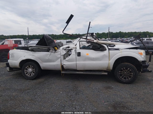 2012 Ford Super Duty F-250 Srw Lariat/xl/xlt მანქანა იყიდება აუქციონზე, vin: 1FT7X2B60CEB10304, აუქციონის ნომერი: 45458974