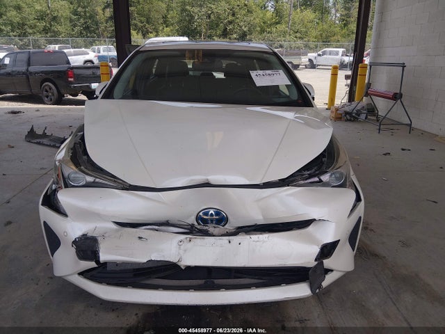 Toyota Prius Four 2017 JTDKARFU7H3049243 Image 13