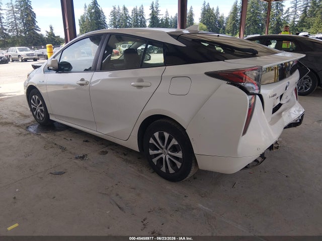 Toyota Prius Four 2017 JTDKARFU7H3049243 Image 3