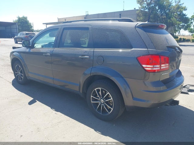 Dodge JOURNEY SE 2018 3C4PDCAB8JT507284 Image 3