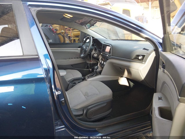 Hyundai ELANTRA SEL 2019 5NPD84LFXKH427631 Image 5