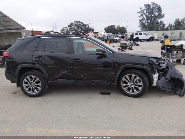 Toyota Rav4 Xle Premium 2022 2T3C1RFV0NC205906 Image 18