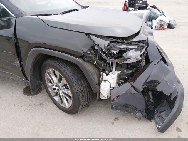 Toyota Rav4 Xle Premium 2022 2T3C1RFV0NC205906 Image 6