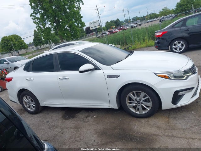 2019 Kia Optima Lx მანქანა იყიდება აუქციონზე, vin: 5XXGT4L3XKG275198, აუქციონის ნომერი: 45459133