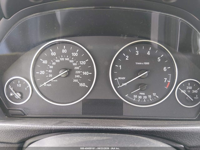 BMW 320i 2017 WBA8E1G3XHNU16563 Image 19