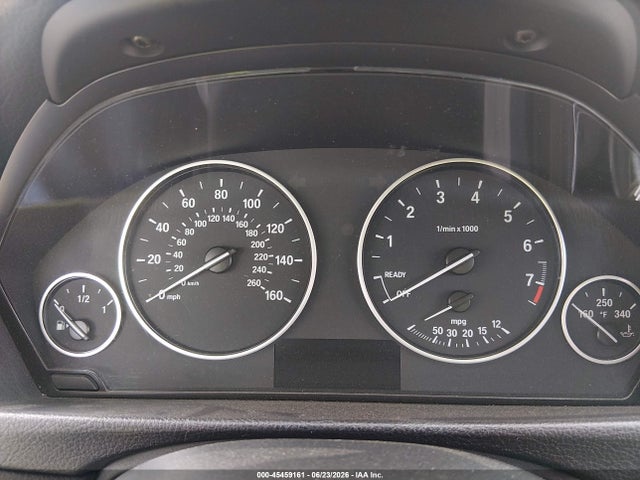 BMW 320i 2017 WBA8E1G3XHNU16563 Image 7