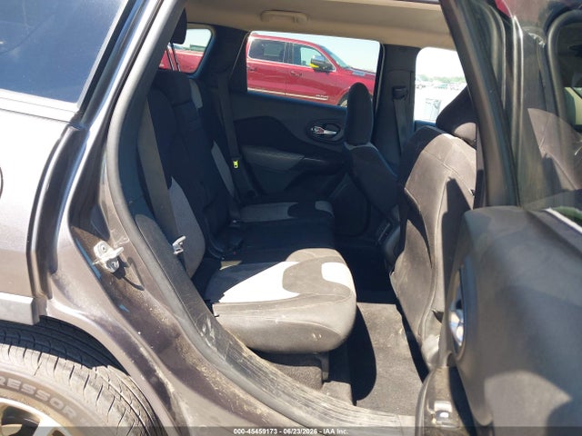 Jeep Cherokee Latitude 2014 1C4PJMCS4EW149659 Image 8