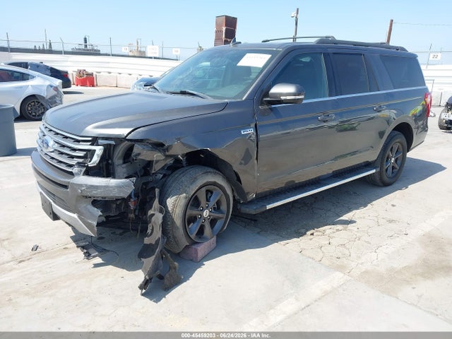 Ford Expedition Max Xlt 2019 1FMJK1JT1KEA77264 Image 2