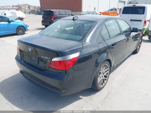 2006 Bmw 530i მანქანა იყიდება აუქციონზე, vin: WBANE73546CM37141, აუქციონის ნომერი: 45459213