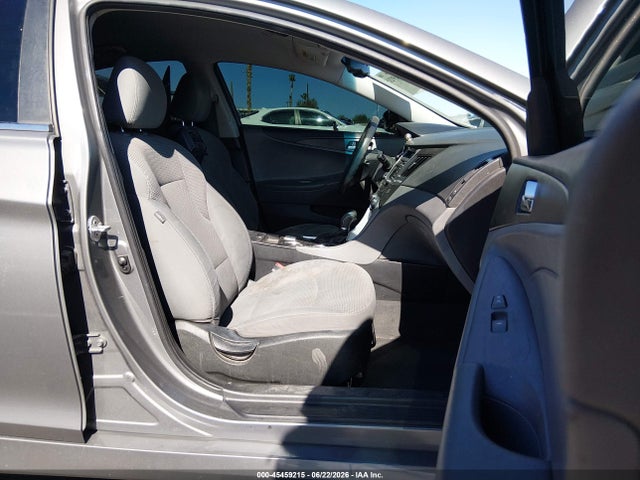 Продаж на аукціоні авто 2014 Hyundai Sonata Gls, vin: 5NPEB4AC1EH921203, номер лоту: 45459215