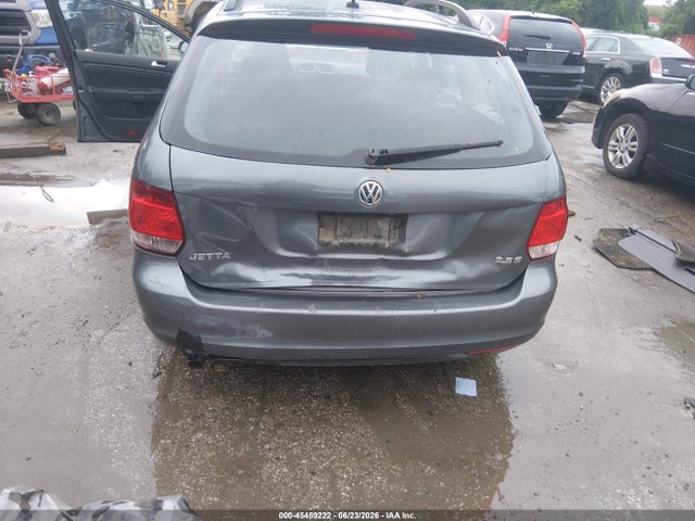 2014 Volkswagen Jetta Sportwagen 2.5l S მანქანა იყიდება აუქციონზე, vin: 3VWKP7AJ3EM600923, აუქციონის ნომერი: 45459222