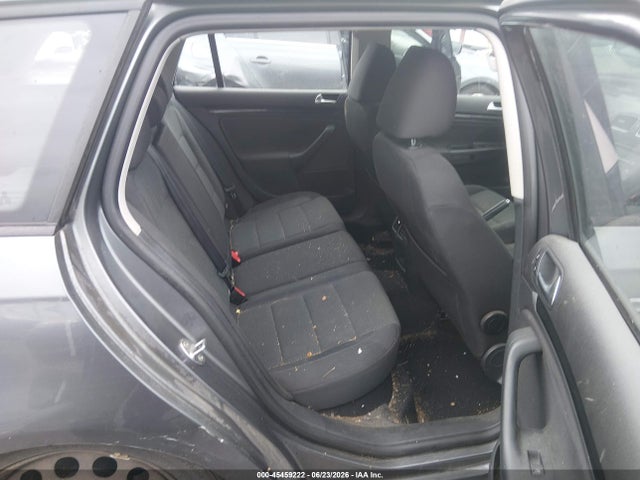 2014 Volkswagen Jetta Sportwagen 2.5l S მანქანა იყიდება აუქციონზე, vin: 3VWKP7AJ3EM600923, აუქციონის ნომერი: 45459222