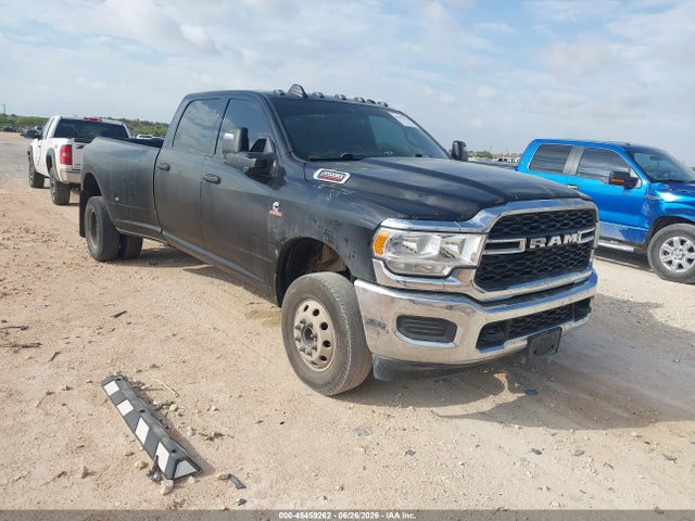 Auction sale of the 2024 Ram 3500 Tradesman  4x4 8' Box, vin: 3C63RRGLXRG122646, lot number: 45459262
