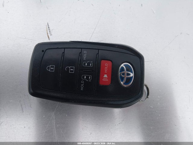 Toyota SIENNA LE 2021 5TDKRKECXMS043146 Image 11